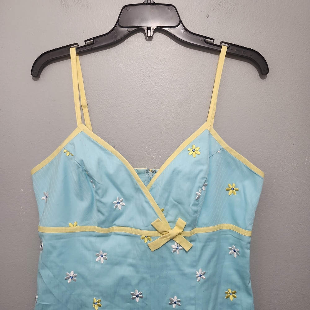 Lilly Pulitzer Vintage Light Blue and Yellow Embroidered Floral Dress Size 10 - Picture 2 of 10
